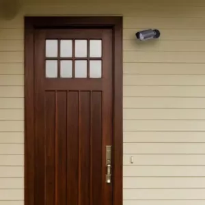 Defiant Imitation Security Camera in Black