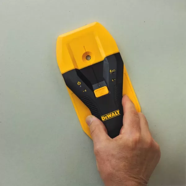 DEWALT 1-1/2 in. Stud Finder