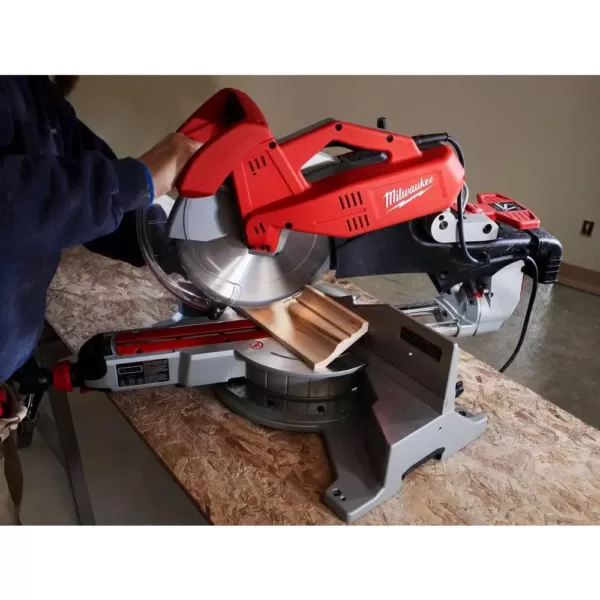 Milwaukee 12 in. Dual Bevel Sliding Compound Miter Saw