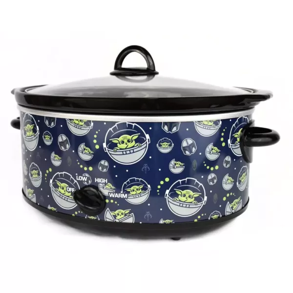 Uncanny Brands Star Wars The Mandalorian 7 Qt Navy Blue Slow Cooker