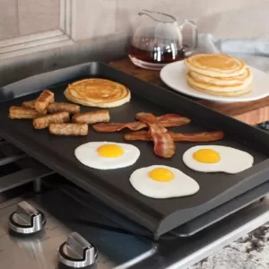 Nordic Ware Aluminum Grill Griddle with Backsplash